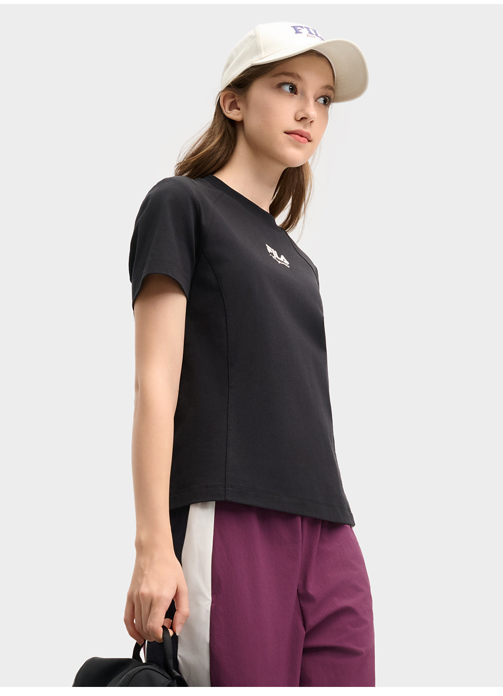 FILA CORE LIFESTYLE ORIGINALE VANGUARD EXPLORATION Women Short Sleeves T-Shirt (Black / White)