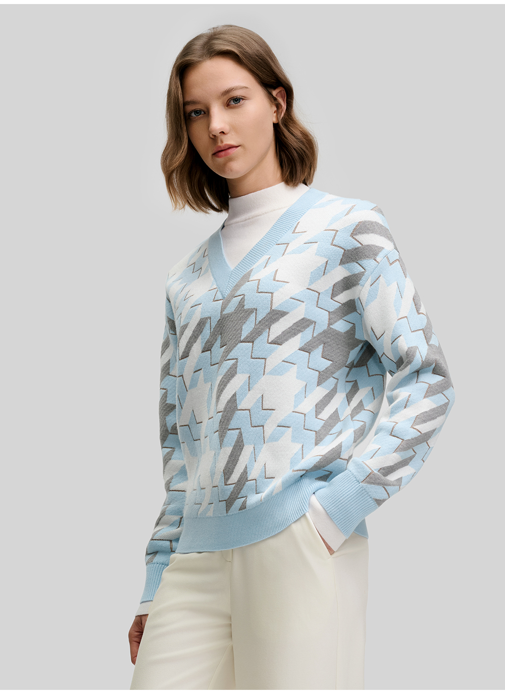 FILA CORE LIFESTYLE EMERALD ELEGANT HEART Women Knit Sweater (Full Print)