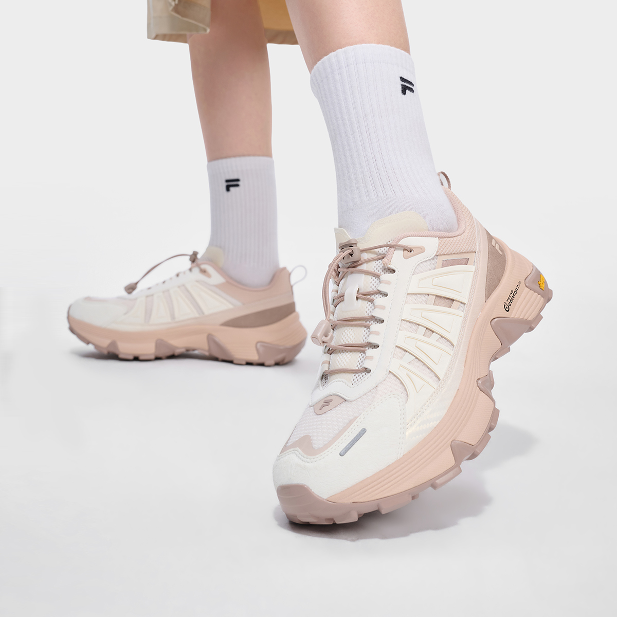 FILA FUSION URBAN TECH Women Outdoor Shoes