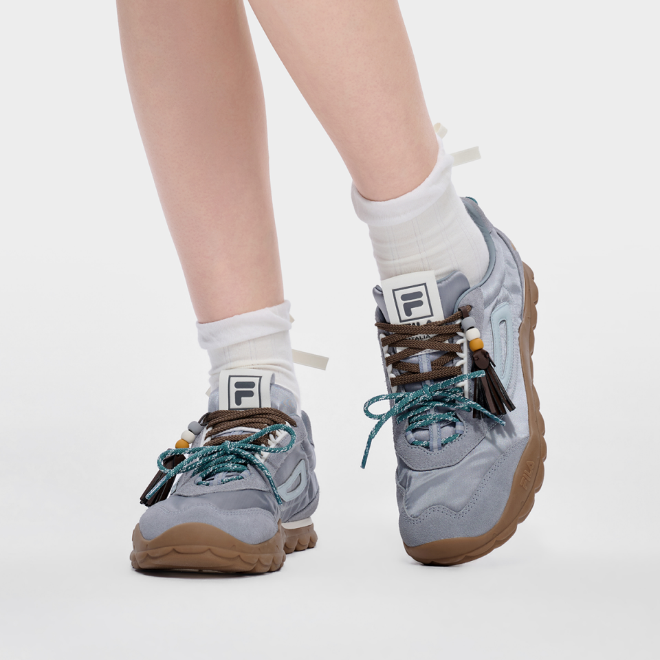 FILA FUSION Women Low-Profile Sneakers