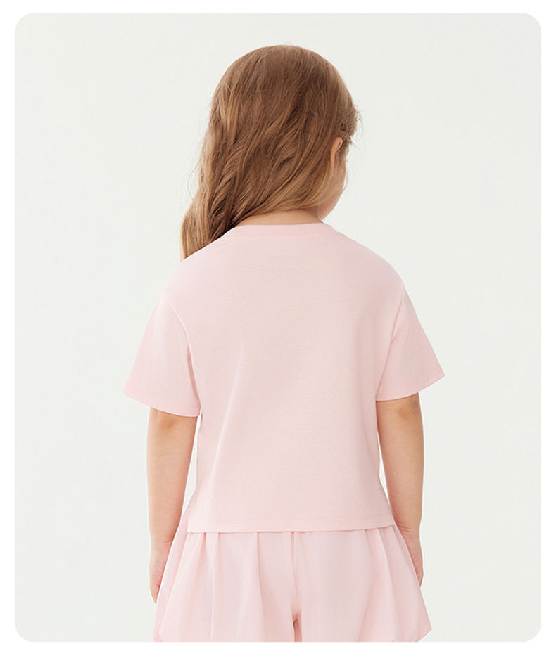 (105 - 130cm) FILA KIDS x GIGANTOSAURUS ORIGINALE Girl's Short Sleeve T-Shirt in Pink