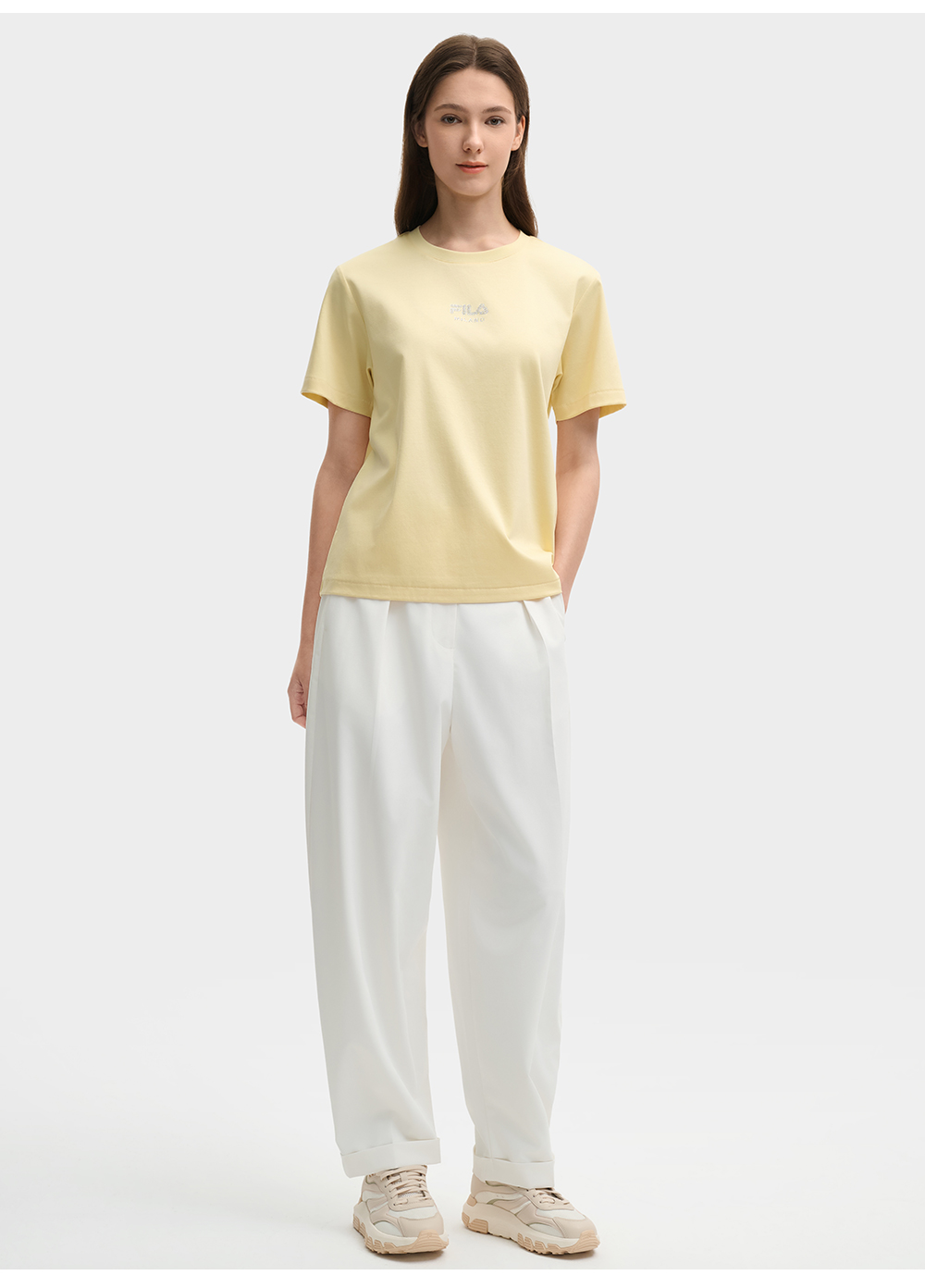 FILA CORE LIFESTYLE MILANO ENJOY A CUP OF JOE Women Short Sleeves T-Shirt (White / Yellow)