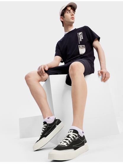 FILA CORE FASHION ORIGINALE Men Canvas Shoes (Black / White)