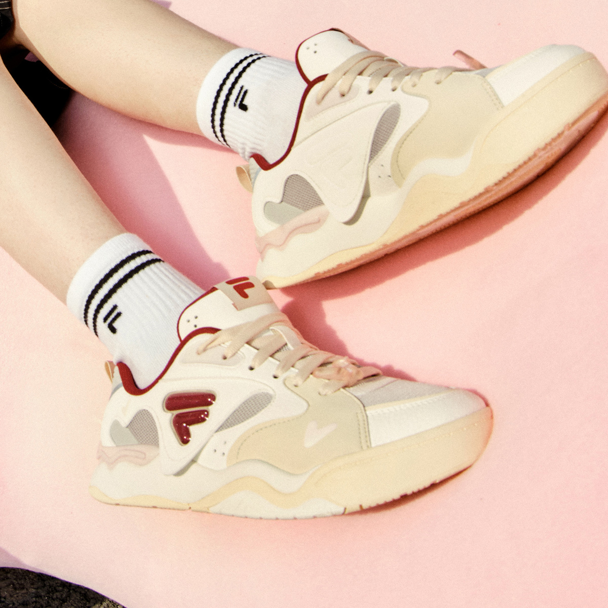 [V-Day Edition] FILA FUSION KICK II Women & Men Skate Shoes (Valentine's Couple Sneakers - Black and White )