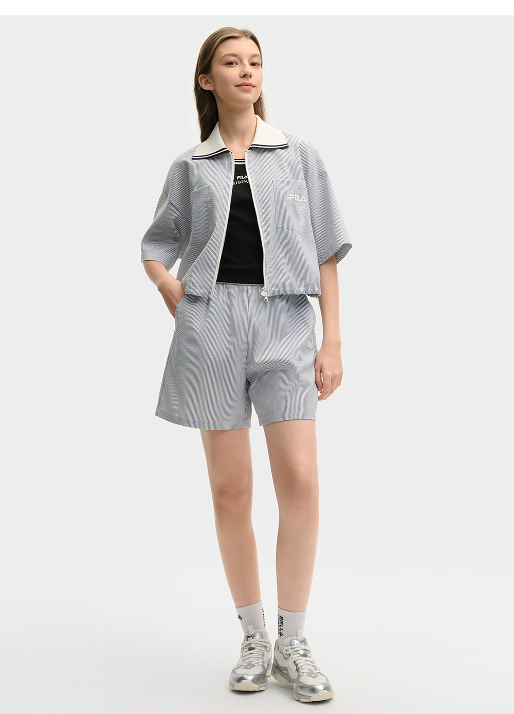 FILA CORE LIFESTYLE ORIGINALE DREAMS ON THE COURT Women Woven Shorts (White)