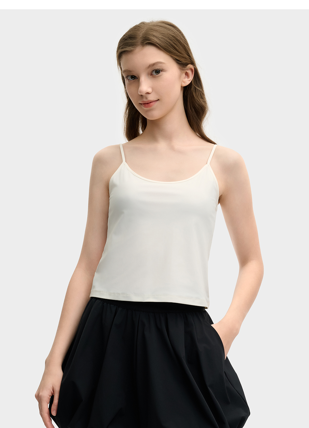 FILA CORE LIFESTYLE ORIGINALE DREAMS ON THE COURT Women 2-piece Top (White)