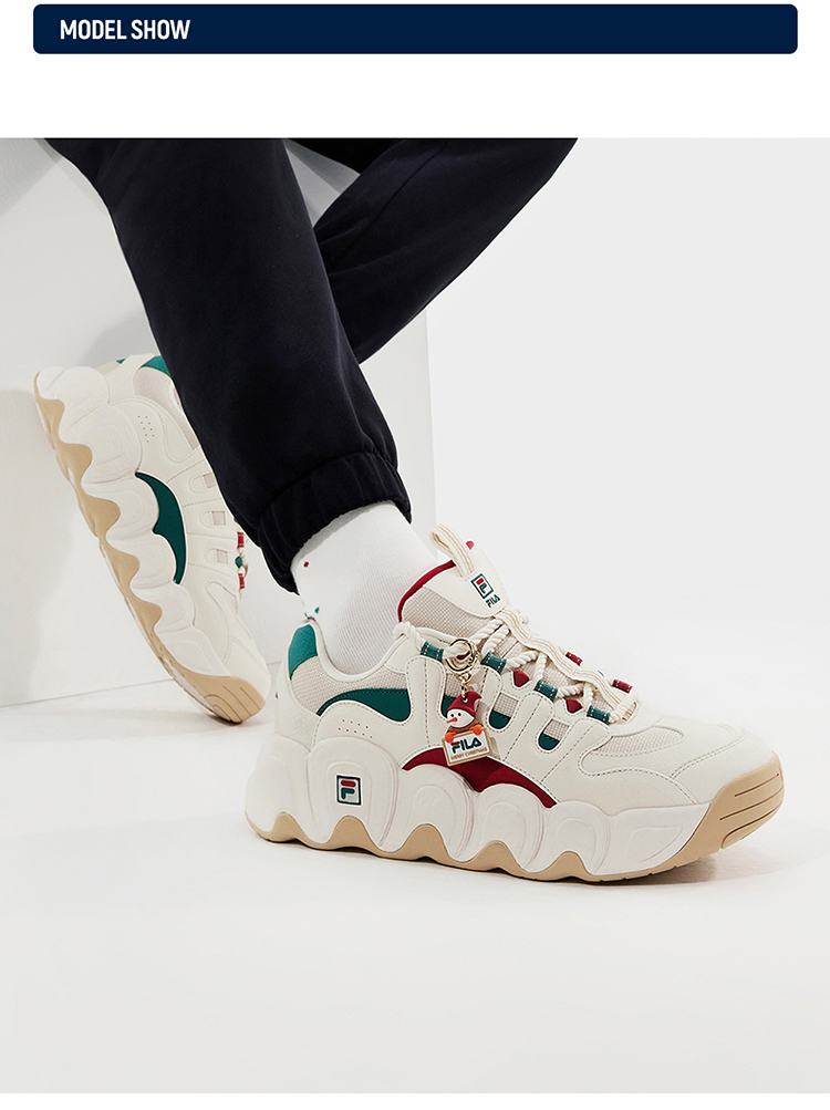 [Christmas Edition] FILA CORE CROISSANT XMAS FASHION ORIGINALE Men Sneakers in White Men Shoes