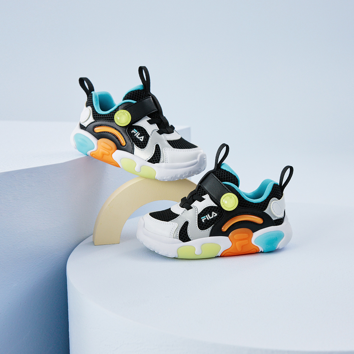 FILA BOYS' HERITAGE-FHT JIGSAW Shoes