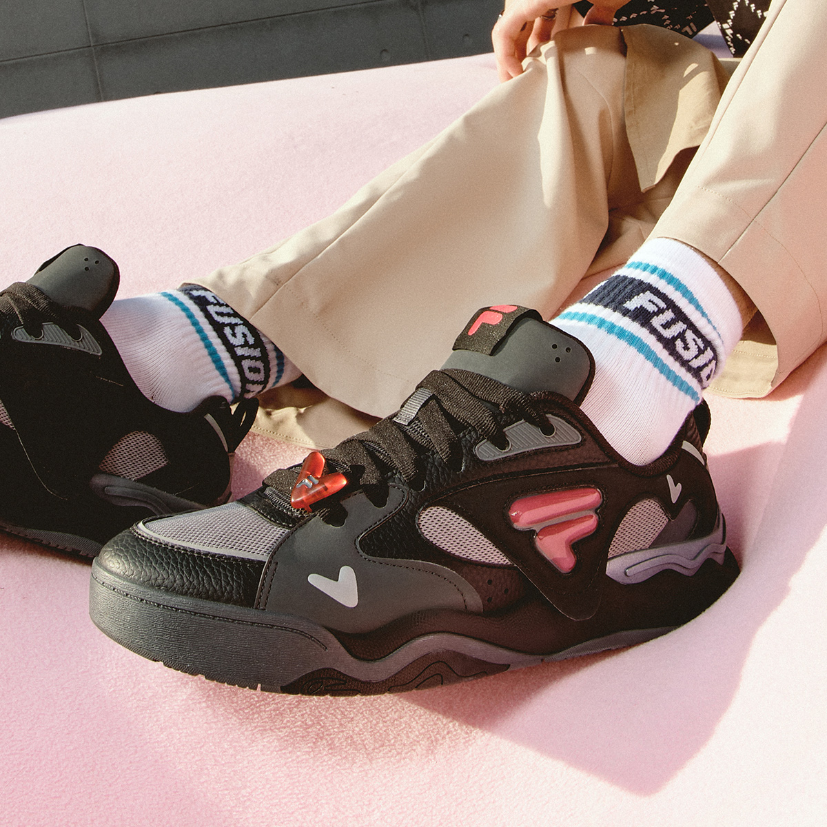 [V-Day Edition] FILA FUSION KICK II Women & Men Skate Shoes (Valentine's Couple Sneakers - Black and White )