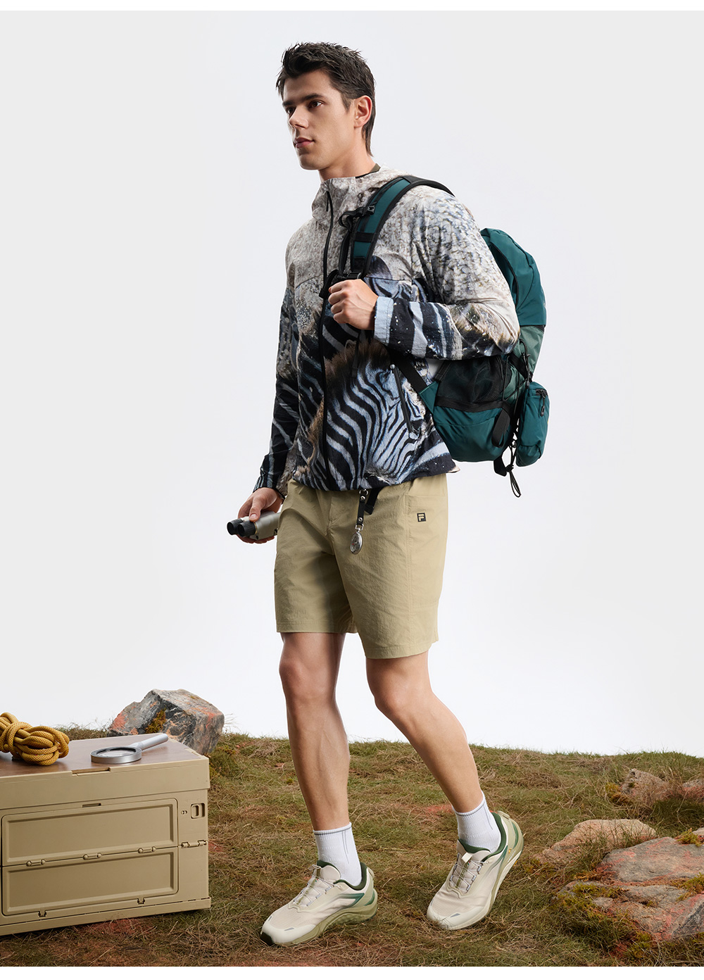 FILA CORE ATHLETICS EXPLORE NATURE'S WONDER Men Woven Top (Full Print)