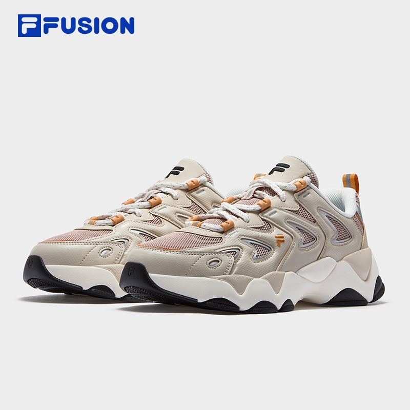 FILA FUSION SNEAKERS COMET II Men Sneakers (Black/White)