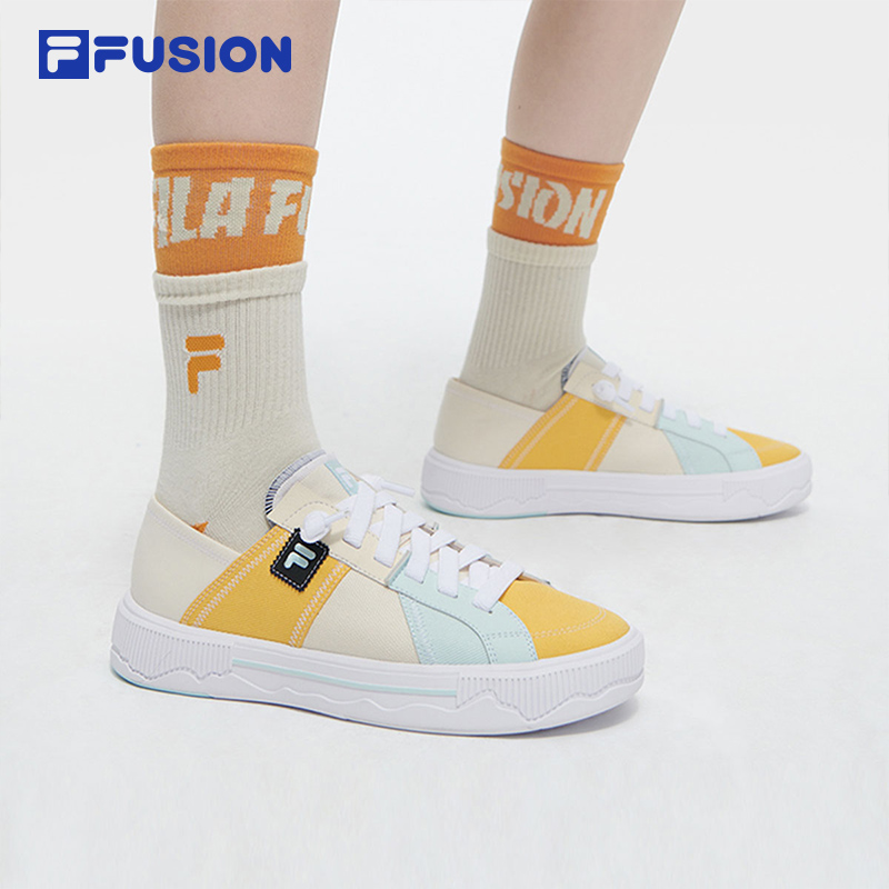 FILA FUSION POP III SE FUSION SKATEBOARDING Women's Lifestyle Sneakers (Black / White / Yellow Shoes)