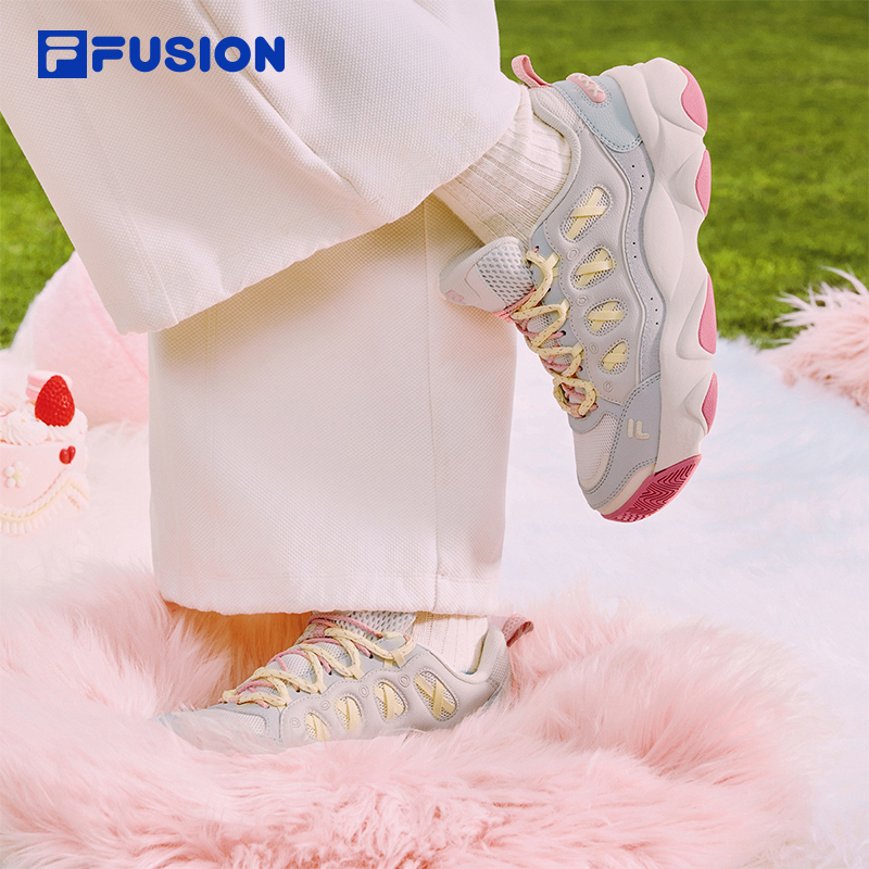 FILA FUSION BASKETBALL WATERBEAR Women Sneakers