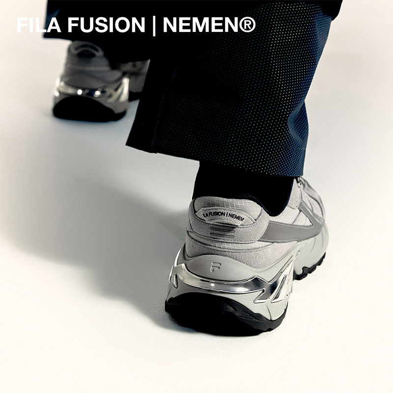 FILA FUSION FUSION COMET X NEMEN Women Sneakers (Grey)