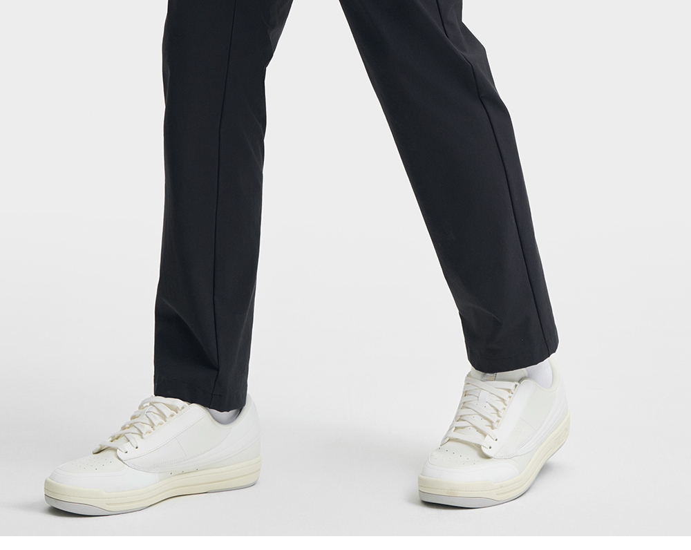FILA CORE LIFESTYLE WHITE LINE GRENOBLE Men Woven Pants (Black)