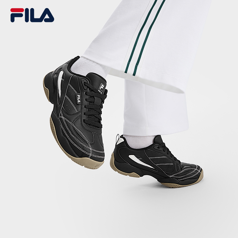 FILA CORE MODERNO FILA FOUNTAIN Women Sneakers (Black/Pink)