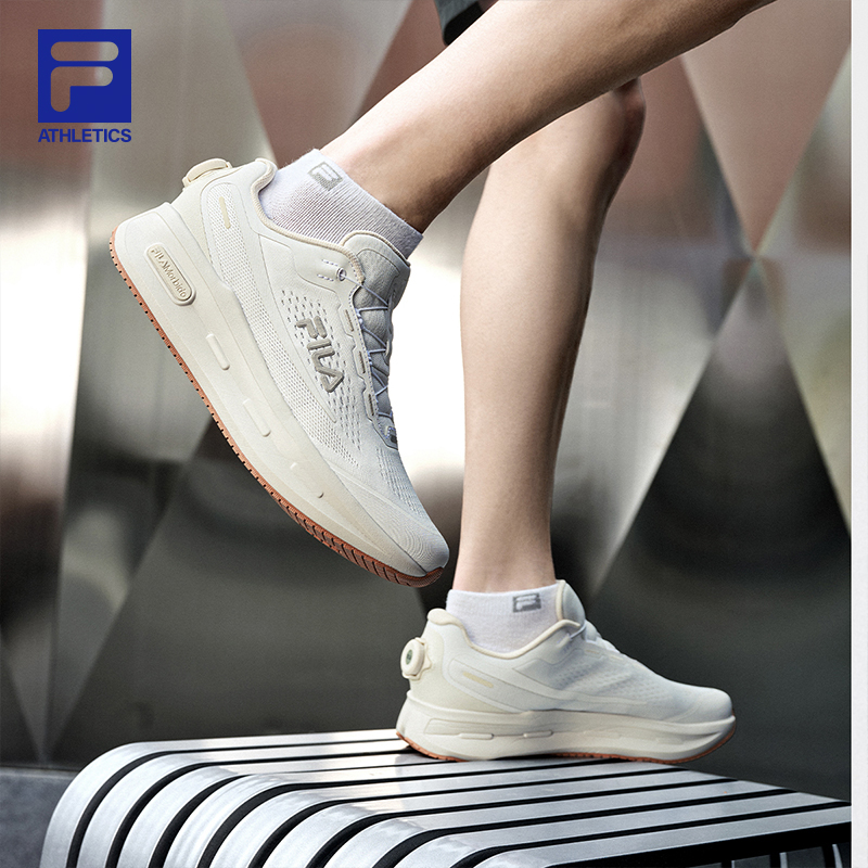 FILA ATHLETICS Men Running Shoes