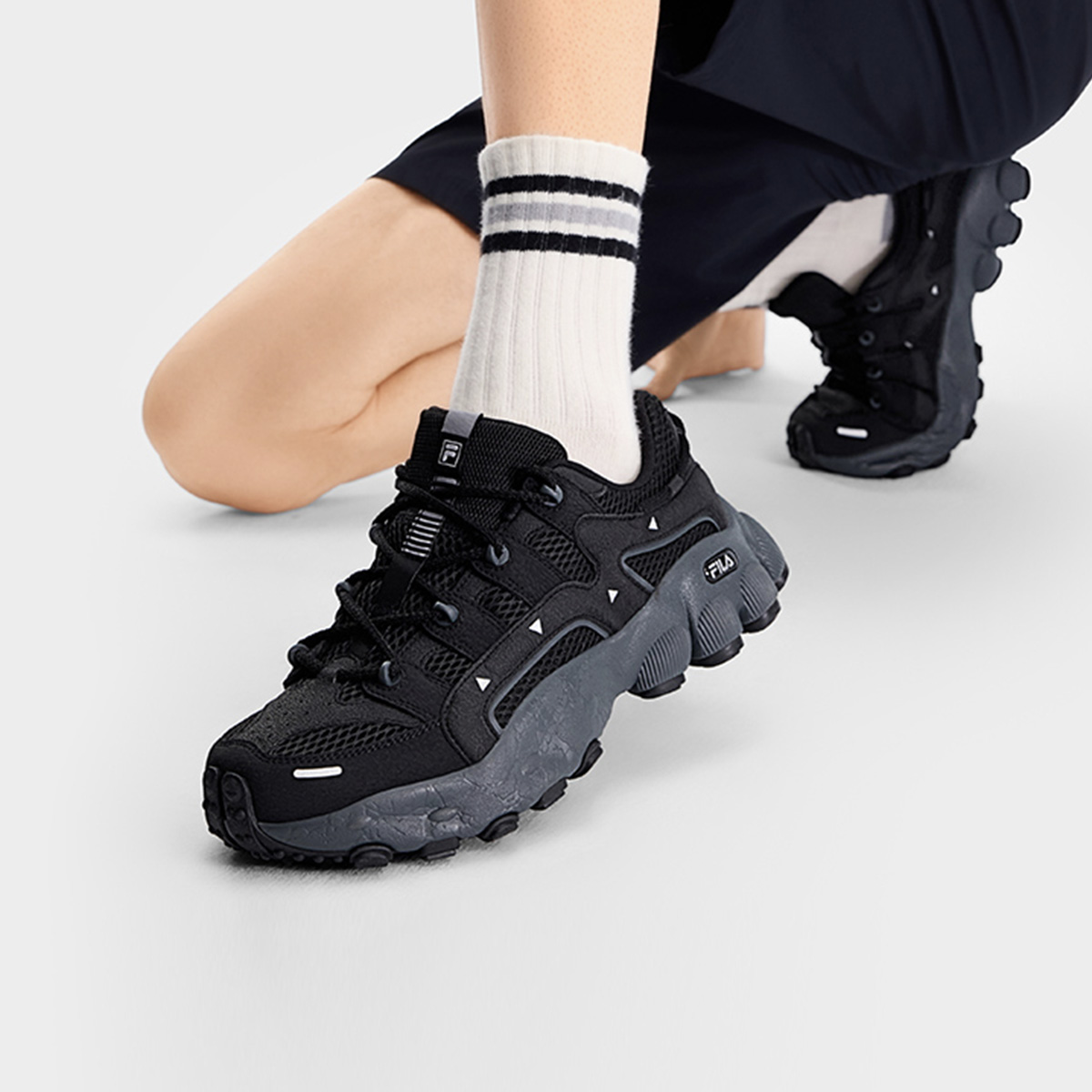 FILA MEN'S ORIGINALE PILA Shoes