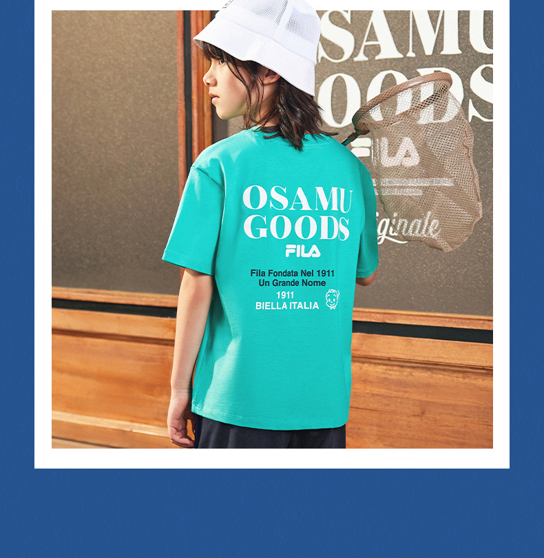(130 - 170cm) FILA KIDS x OSAMU GOODS Boys Short Sleeve T-Shirt in White/Navy/Turquoise