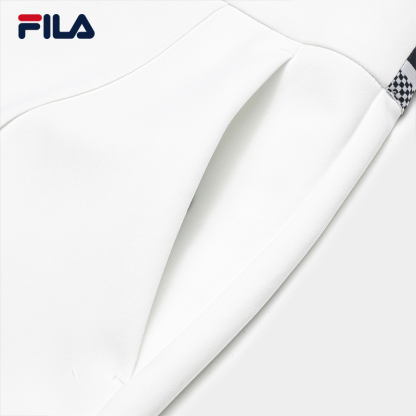 FILA CORE LIFESTYLE EMERALD SUMMER BREEZE Women Woven Shorts