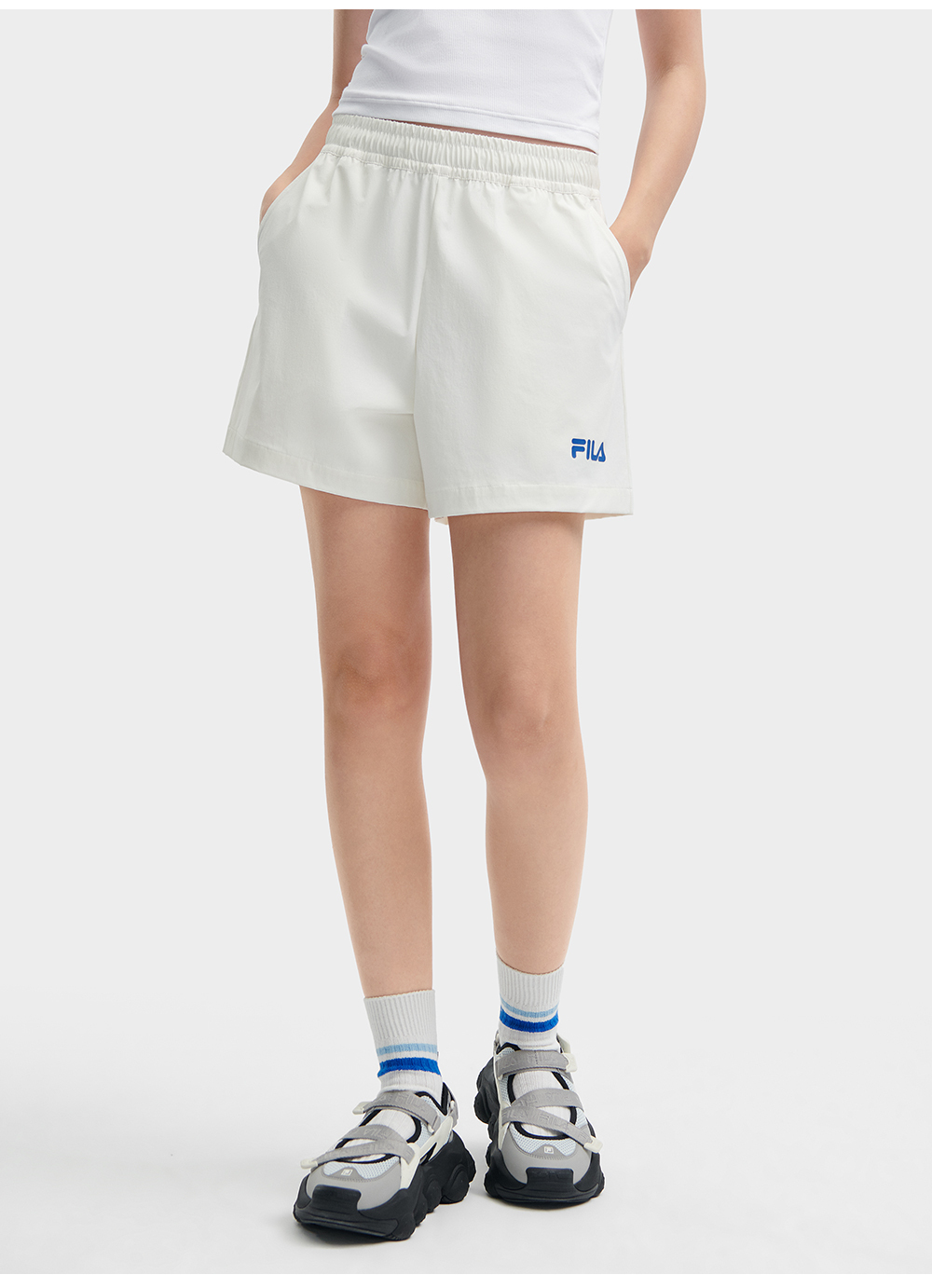 FILA CORE WHITE LINE Women's Woven Shorts (White / Green)