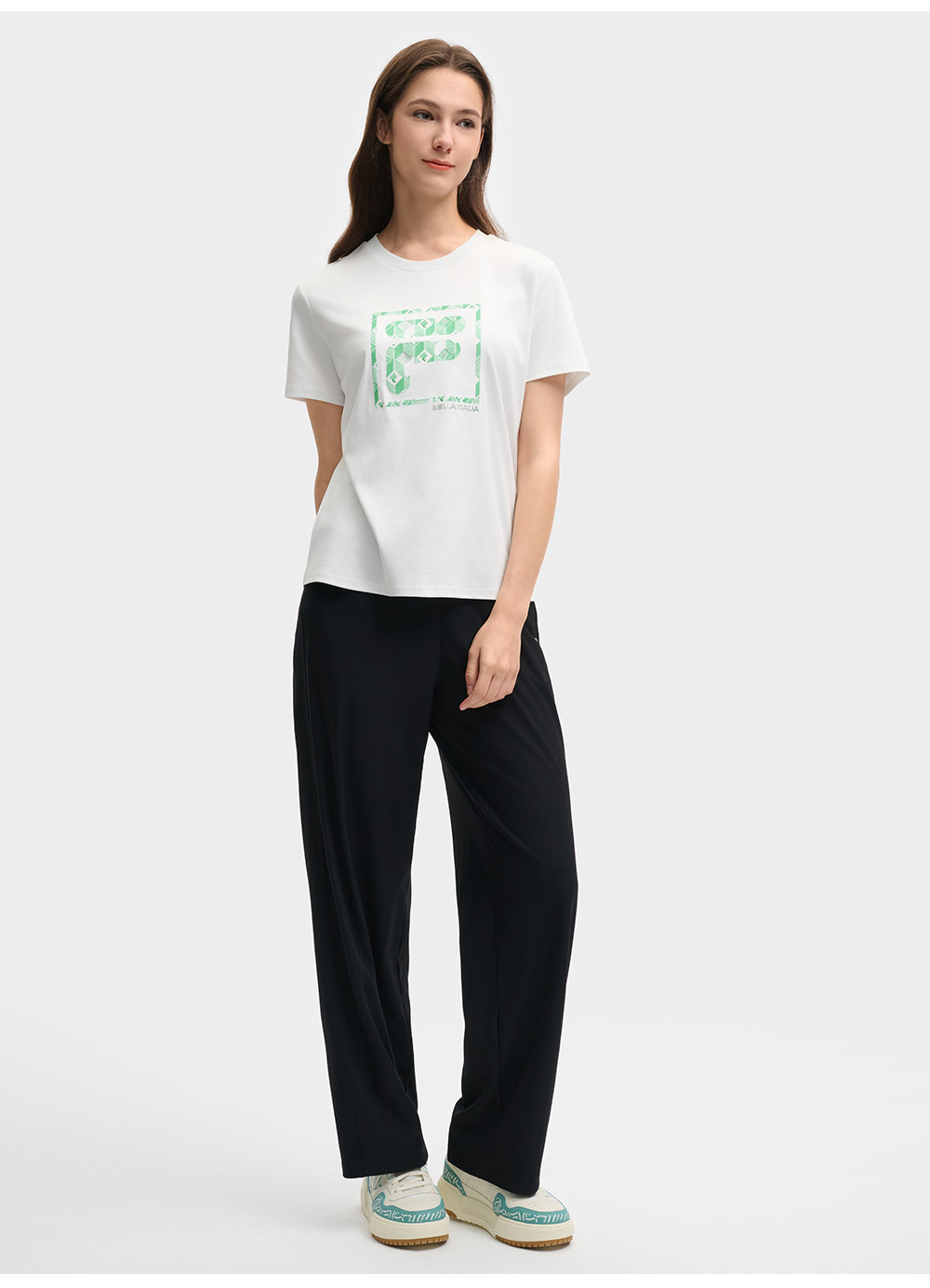 FILA CORE LIFESTYLE HERITAGE SPRING IMAGINATION Women Short Sleeves T-Shirt (Black / Green / White)