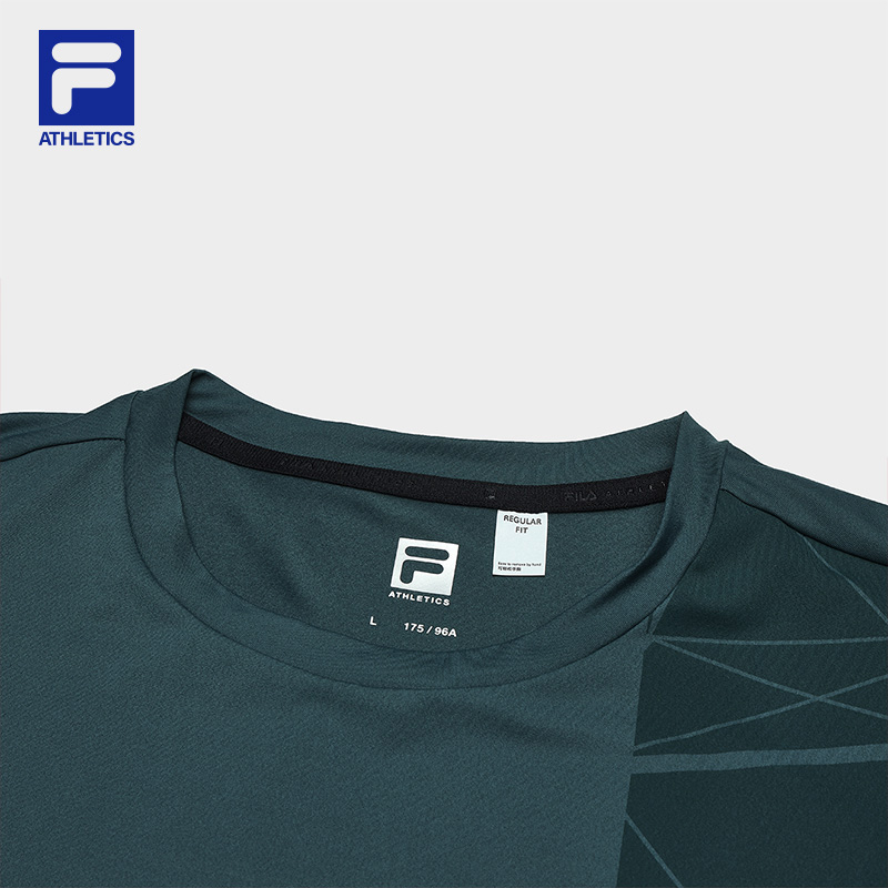 FILA CORE BLACK ATHLETICS FITNESS Men Short Sleeve T-shirt in Green