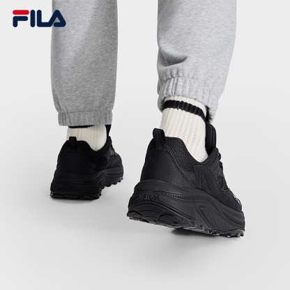 FILA CORE FASHION ORIGINALE FILA TREK 2 Men Sneakers (Black/White/Grey)