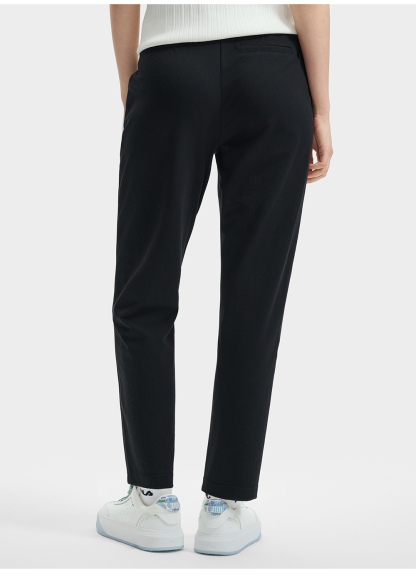 FILA CORE LIFESTYLE HERITAGE Women Knit Pants (Black)