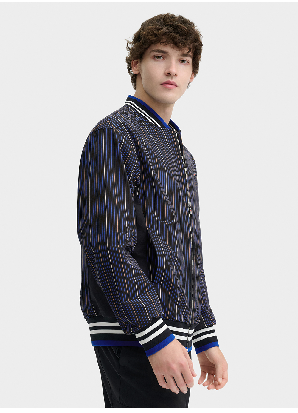 FILA CORE LIFESTYLE FILA ARCHIVE SETTANTA JACKET Men Woven Jacket (Navy)