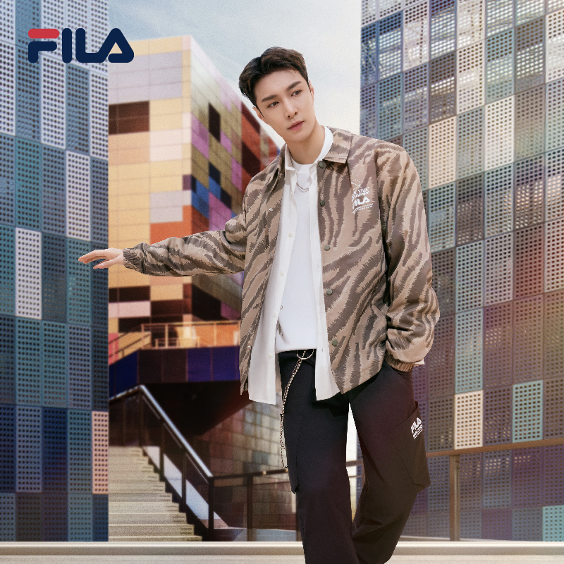 FILA CORE Men's MAGIC STICK WHITE LINE ORIGINALE Woven Top in Full Print