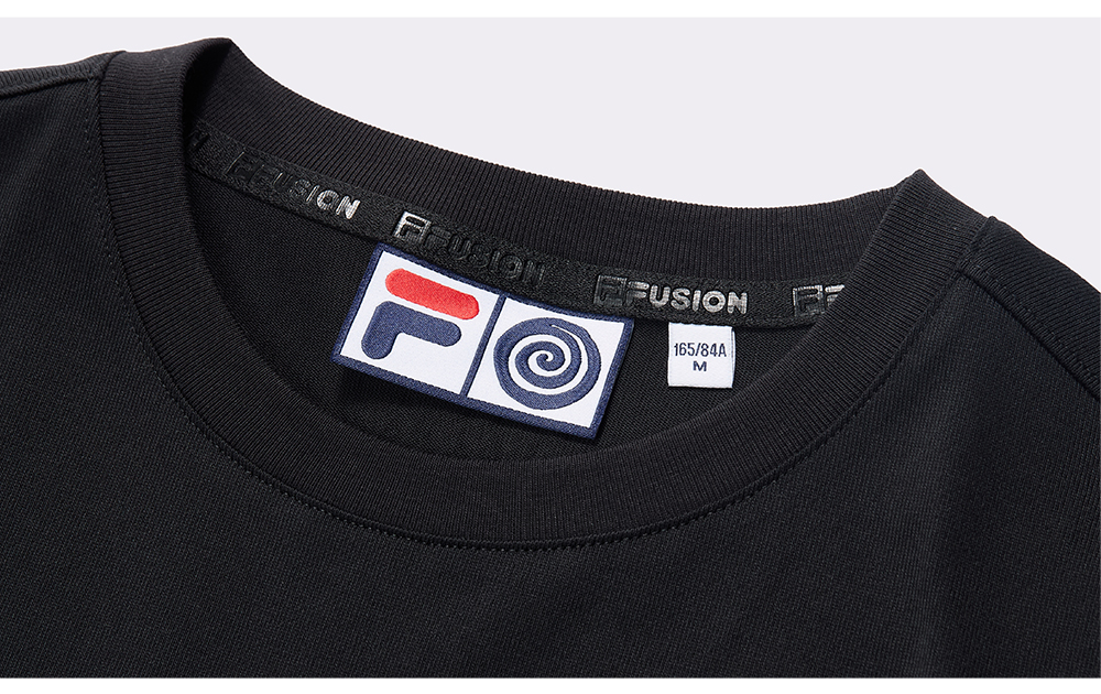 FILA FUSION CROSS OVER FUSION X ROUND TWO URBAN WAVE RIDER Women Short Sleeves T-Shirt (Black / White)