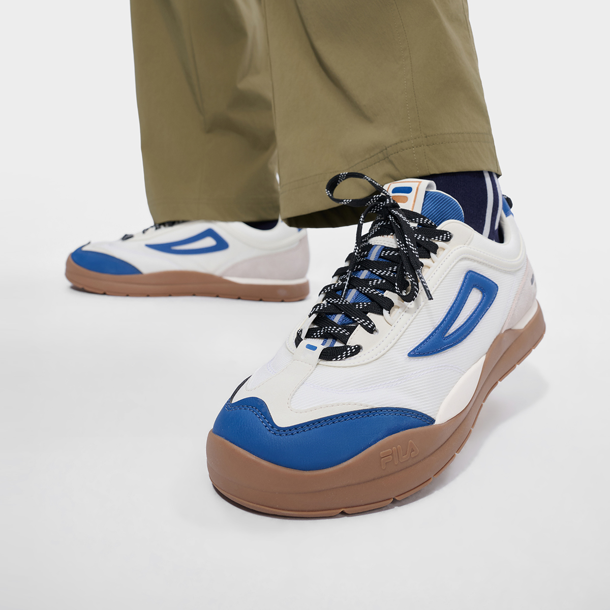 FILA FUSION Men Low-Profile Sneakers