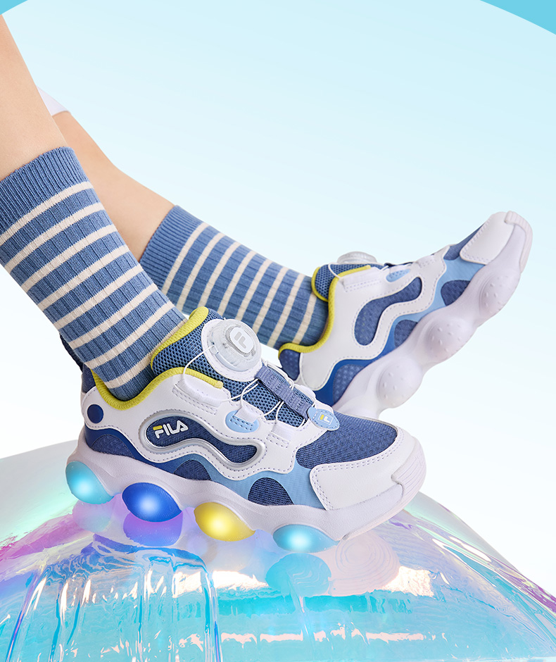 FILA KIDS Boys/Girls FRAGOLA Light-Up Shoes