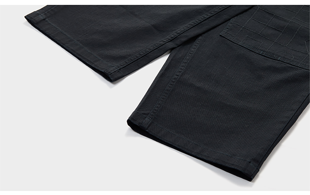 FILA FUSION CROSS OVER FILA X DOE LAND AHOY Men Woven Pants (Black)