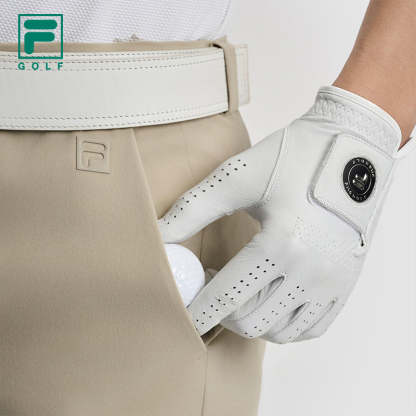 FILA CORE ATHLETICS GOLF STATELY FLORAL Men Woven Pants (Light Khaki)