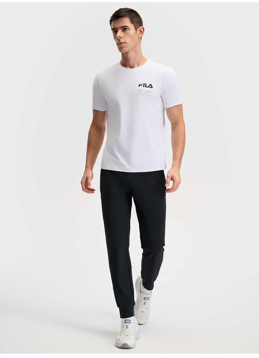 FILA CORE ATHLETICS FITNESS MEN ARTE ELEGANTE Men Knit Pants (Black)
