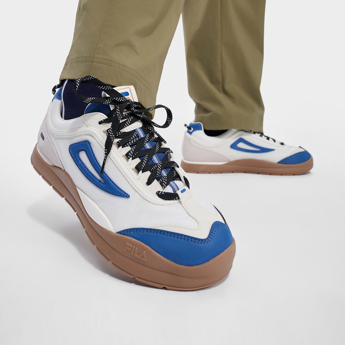 FILA FUSION Men Low-Profile Sneakers