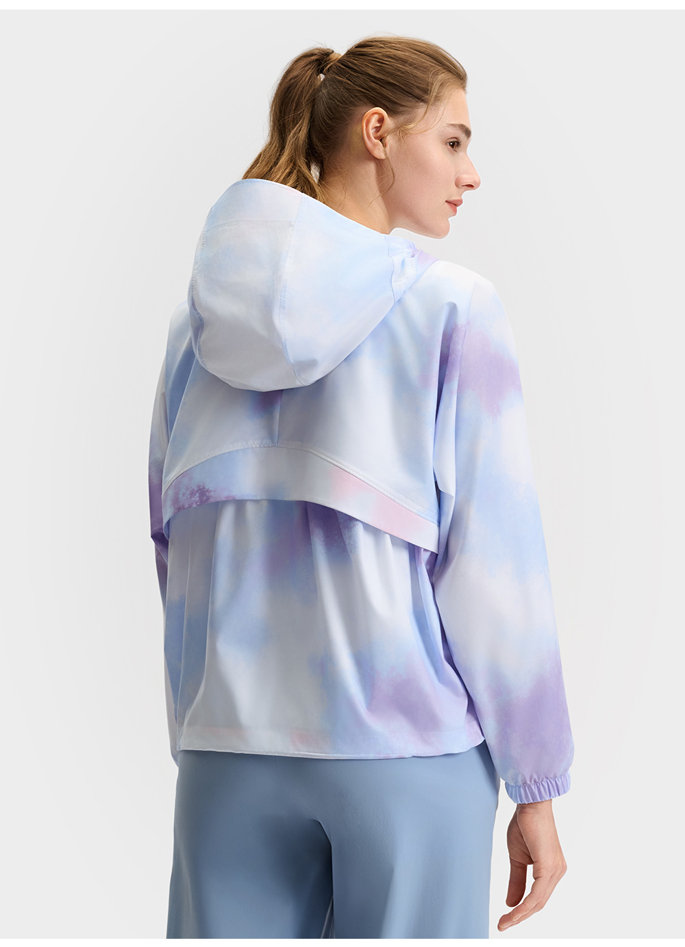 FILA CORE ATHLETICS FILA-FIT ARTE ELEGANTE Women Woven Jacket (Full Print)