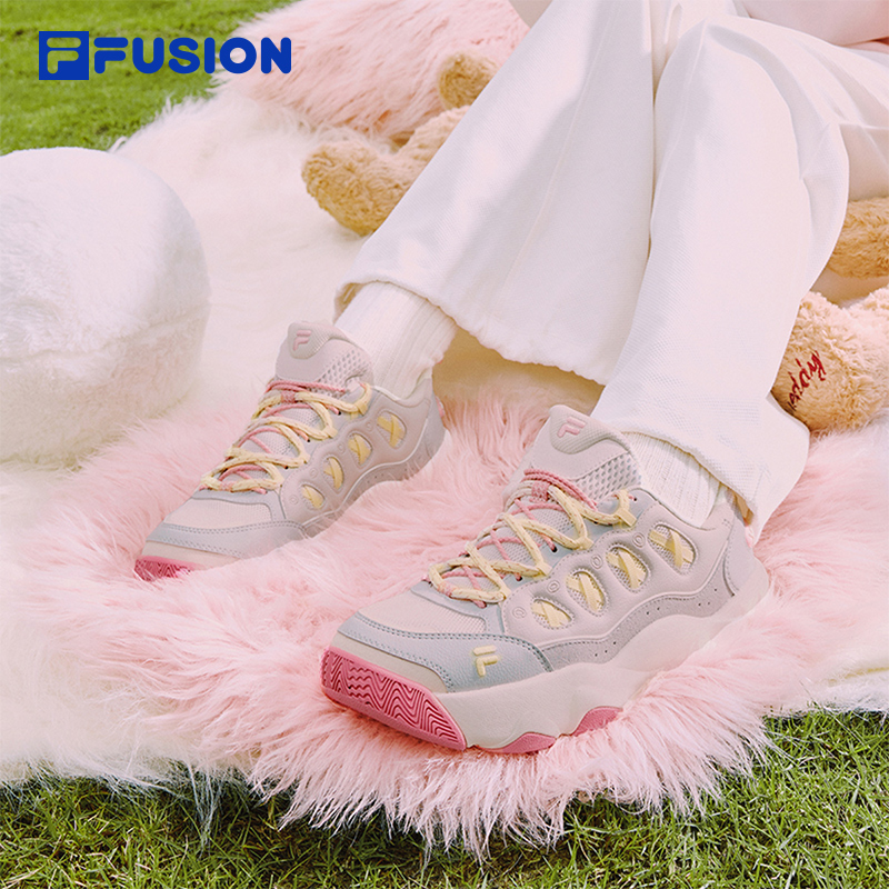 FILA FUSION BASKETBALL WATERBEAR Women Sneakers