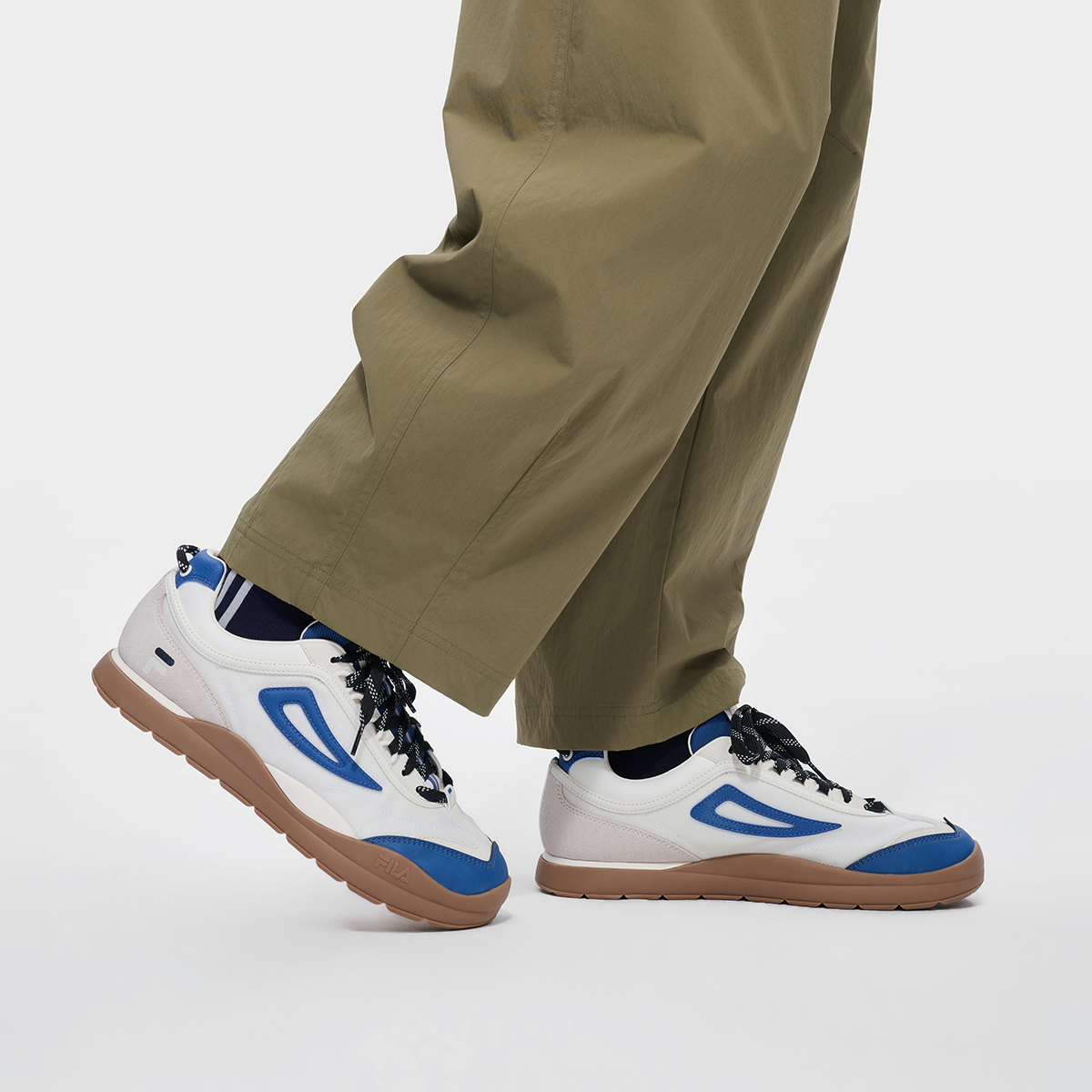 FILA FUSION Men Low-Profile Sneakers