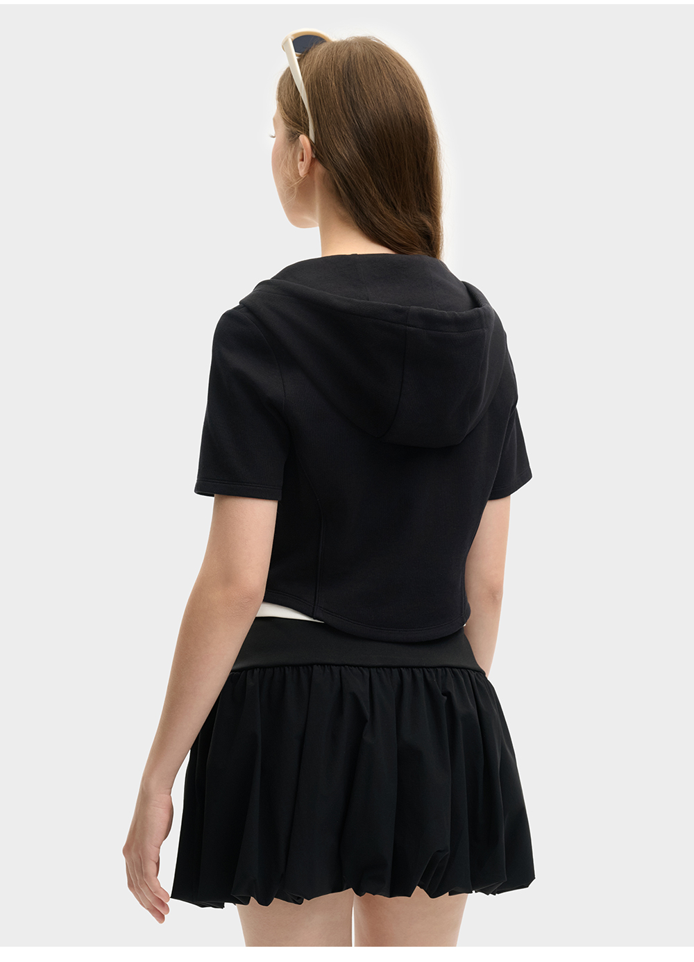 FILA CORE LIFESTYLE ORIGINALE SUMMER QUEST Women Knitted Short Sleeve Top (Black / White)