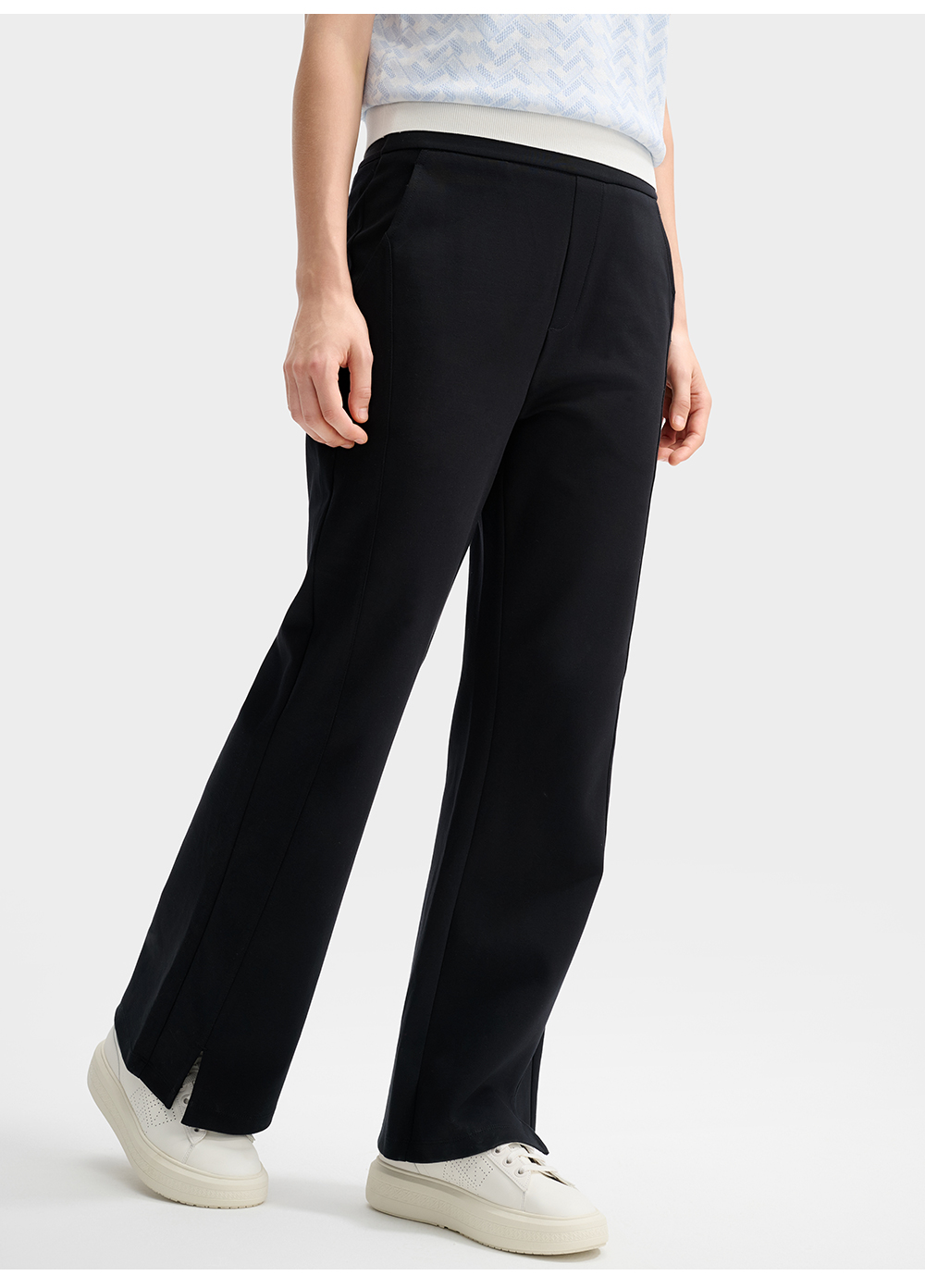 FILA CORE LIFESTYLE WHITE LINE THE GALLERIA VITTORIO EMANUELE II Women Knit Pants (Black)