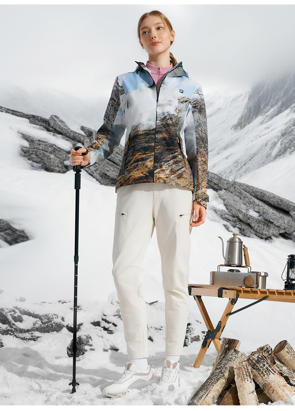 FILA CORE ATHLETICS EXPLORE X BBC EARTH PATHWAYS OF WONDER Women Woven Jacket (Full Print)