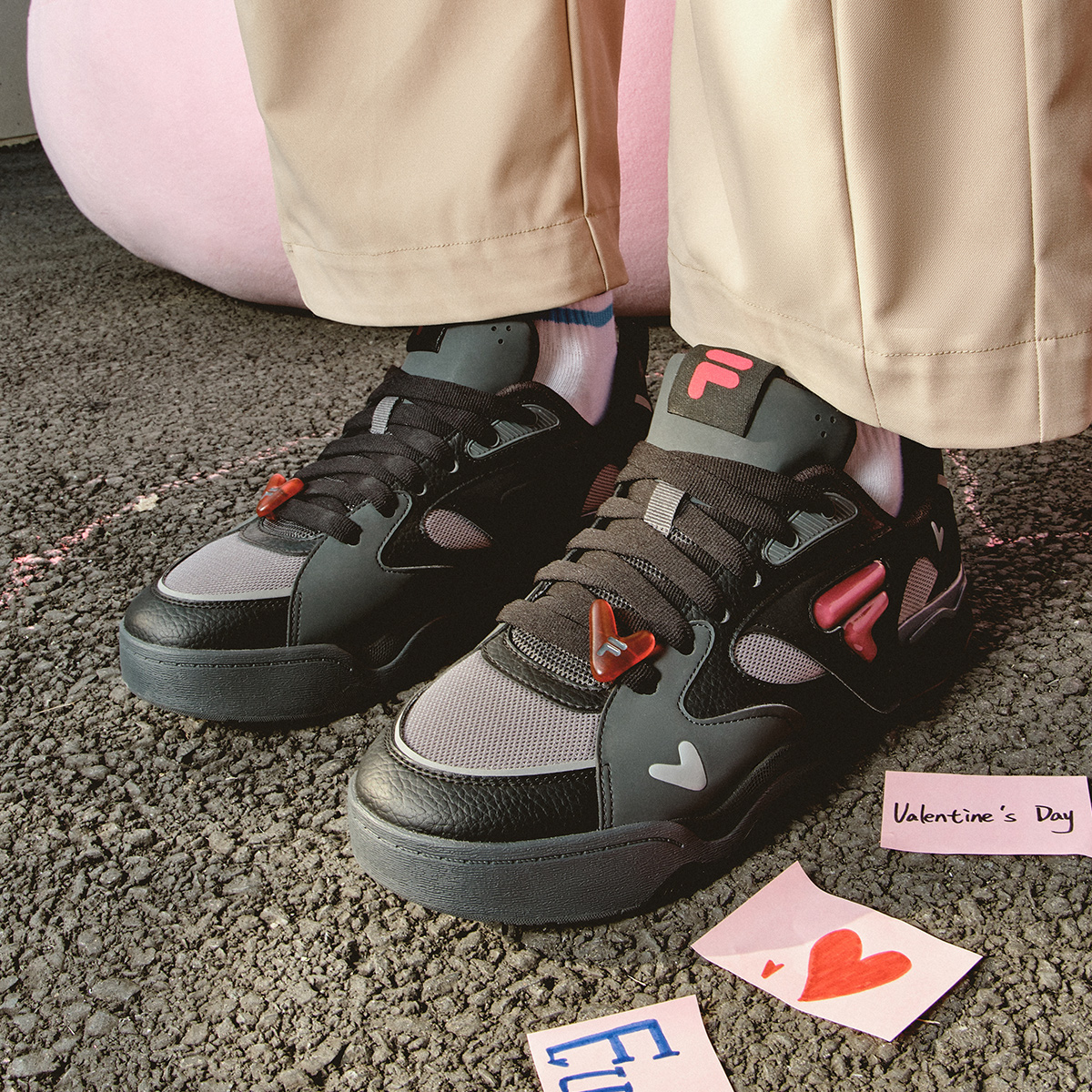 [V-Day Edition] FILA FUSION KICK II Women & Men Skate Shoes (Valentine's Couple Sneakers - Black and White )