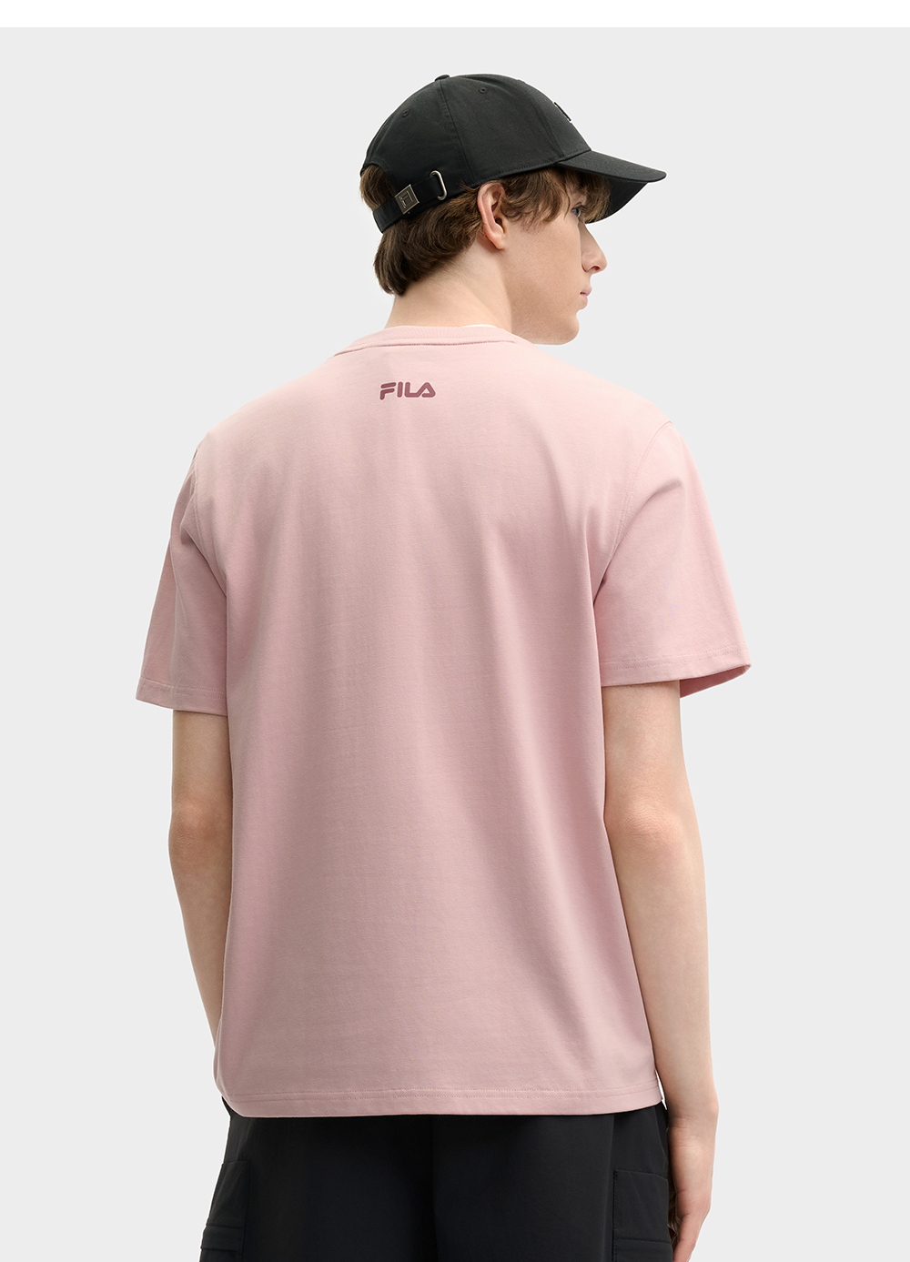 FILA CORE LIFESTYLE ORIGINALE DREAMS ON THE COURT Men Short Sleeves T-Shirt (Pink / White)
