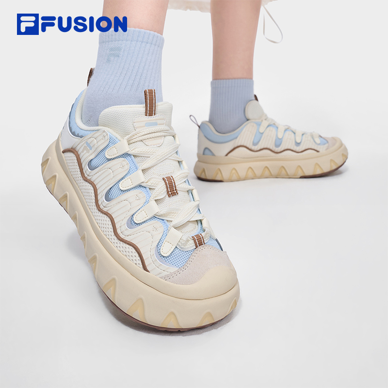 FILA FUSION Women Sneakers
