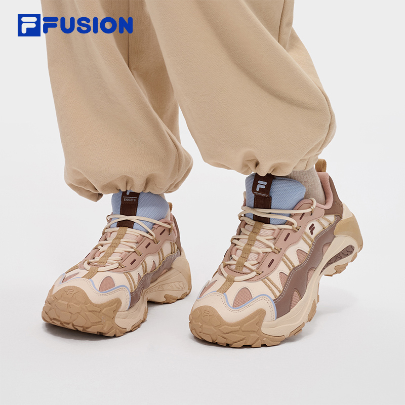 FILA FUSION SNEAKERS Women Sneakers