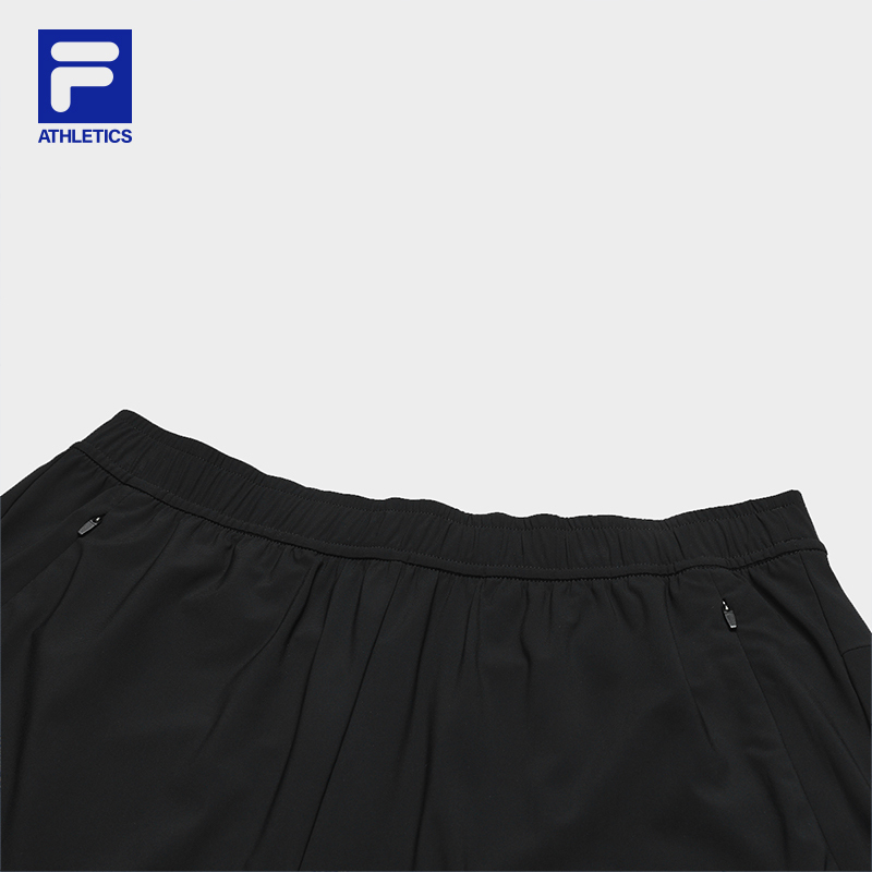 FILA CORE ATHLETICS FITNESS MEN Men Knitted Shorts (Black)