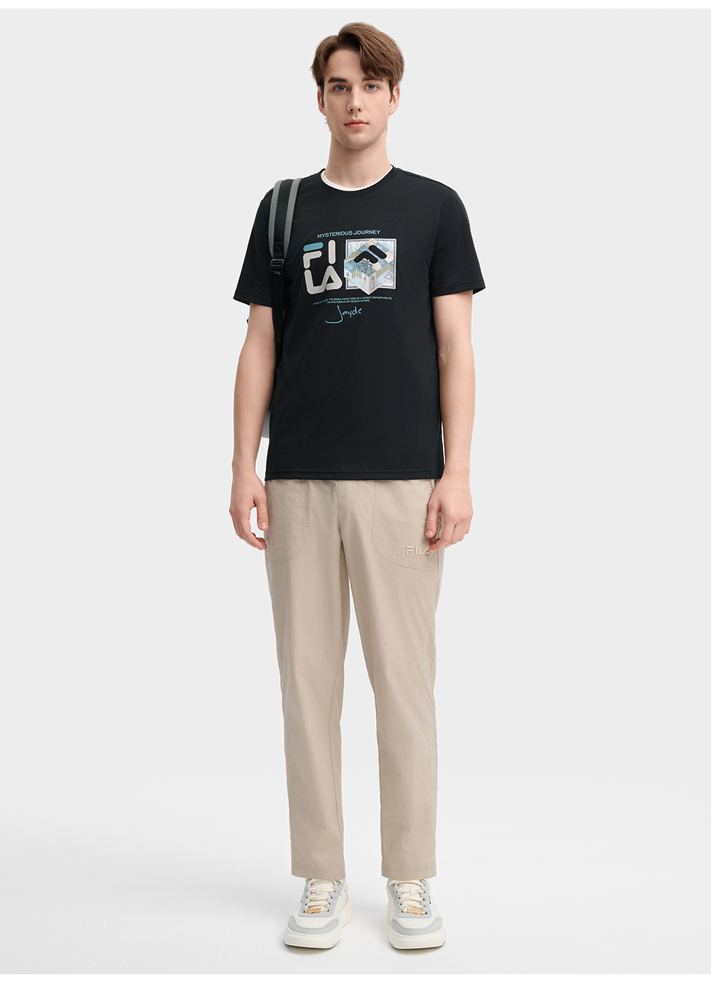 FILA CORE LIFESTYLE HERITAGE MYSTERIOUS JOURNEY Men Short Sleeve T-shirt (Black / White)